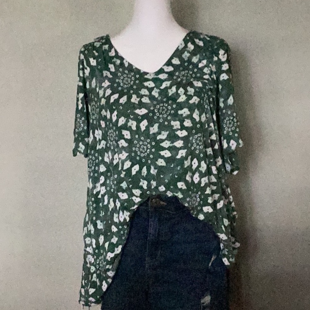 Lane Bryant Green Asymmetrical Blouse with Short Sleeves